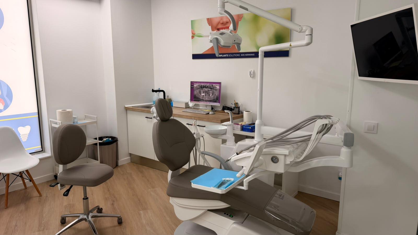 Gabinete clínico y radiología digital en Dos Hermanas